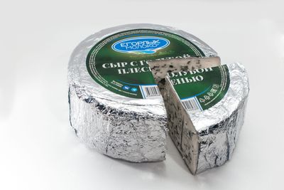 Сыр Егорлык с голубой плесенью 50% 2,5 кг